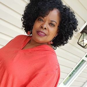 Meet your Posher, Cathy